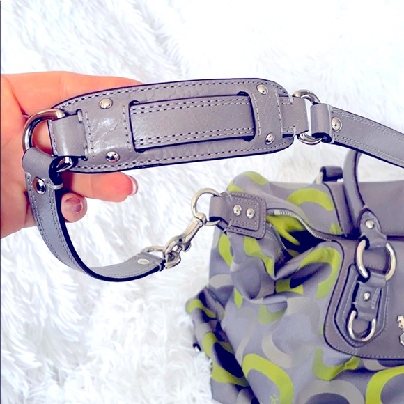 COACH Madison OP Art Sabrina Satchel - Picture 8 of 12